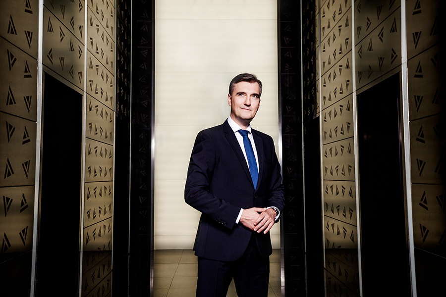 Business photography Warsaw. Entrepreneur portrait. Professional corporate photography in Warsaw.