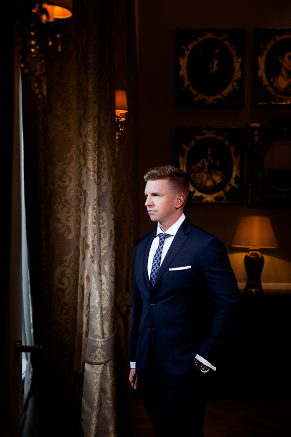 Great business images in Warsaw. Ask about your business session cost.