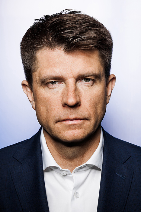 Kreowanie indywidualnego wizerunku polityka. Kreowanie indywidualnego wizerunku polityka.